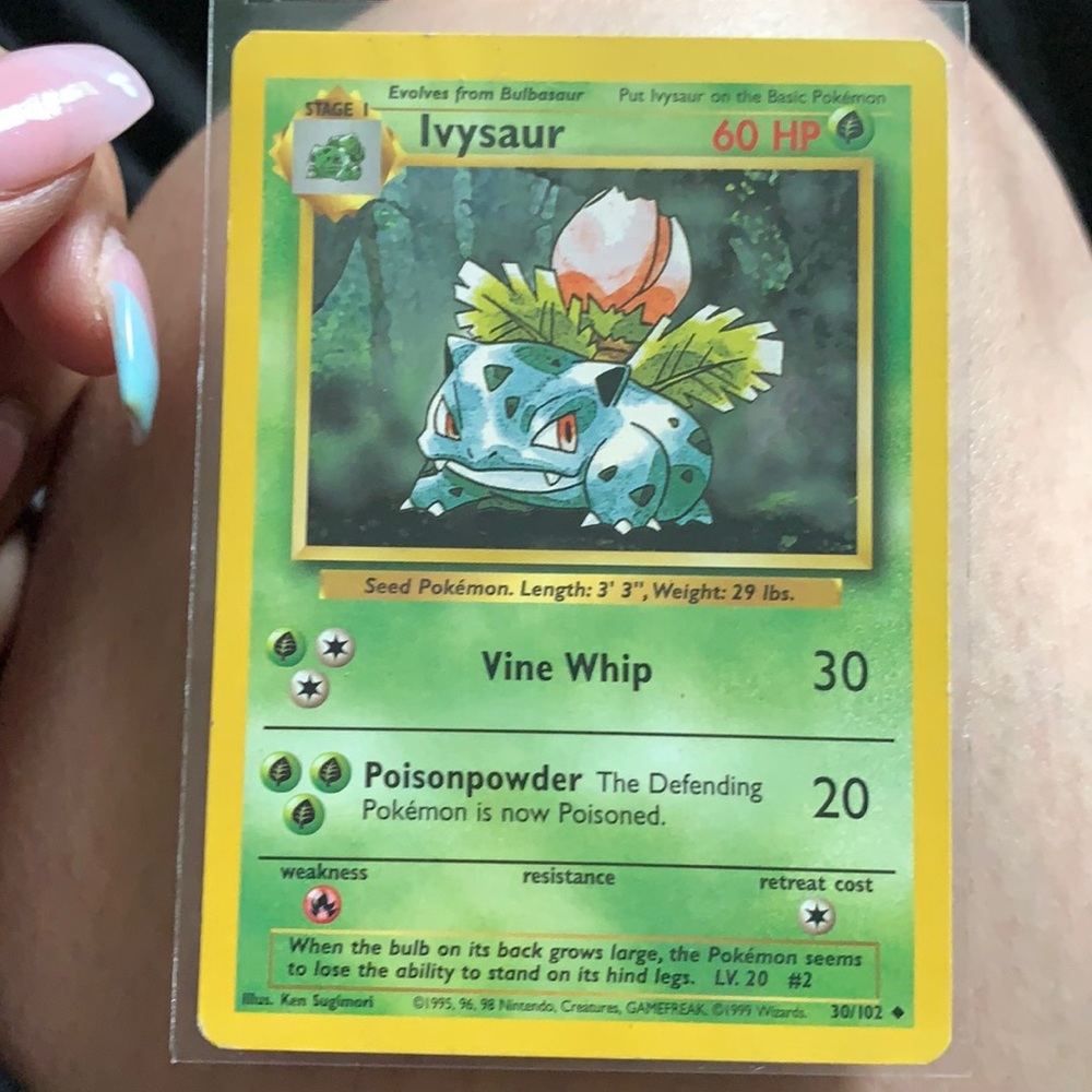 D- Ivysaur Pokémon 30/102 Base Set